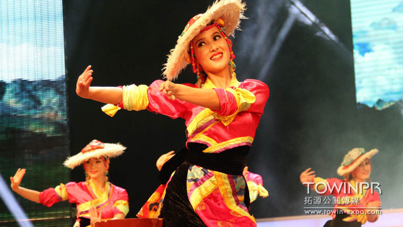 2013年甘孜州旅游推介會