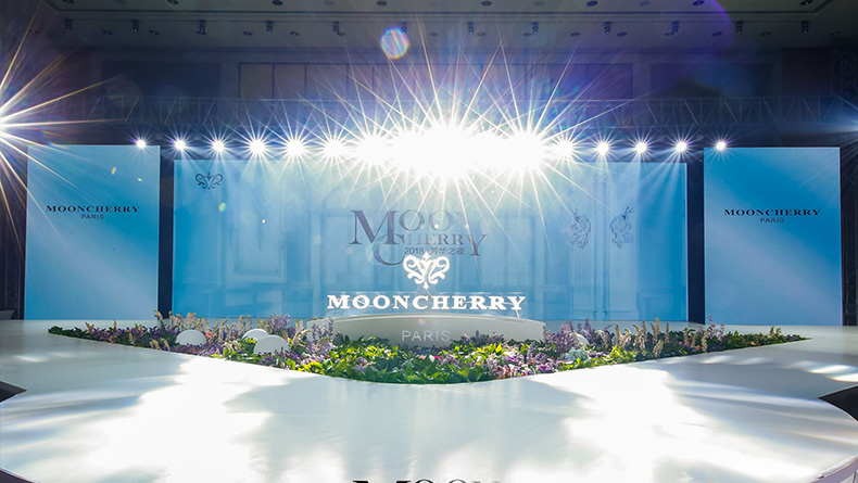  創(chuàng)意婚禮開場(chǎng)秀-廣州策劃公司給你一個(gè)完美婚禮的開端。